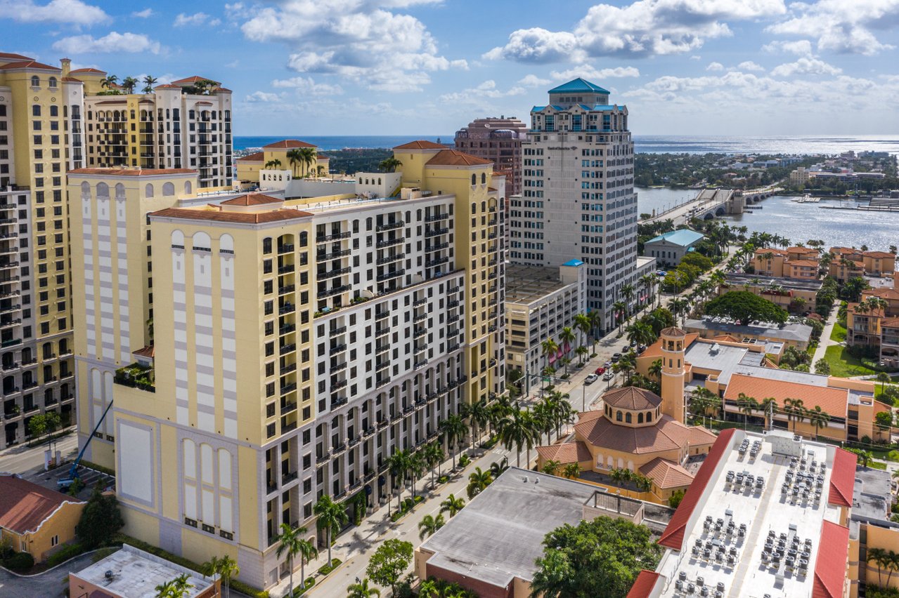 One City Plaza West Palm Beach