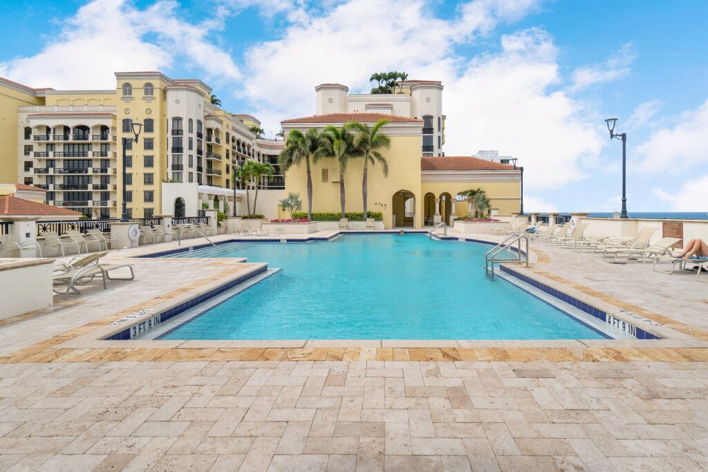 Heated rooftop pool and sun deck at One City Plaza, 801 S. Olive Ave, West Palm Beach
