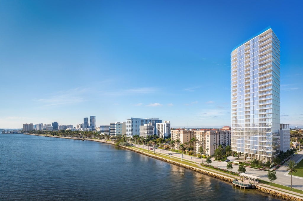 The exterior of Shorecrest Downtown West Palm Beach