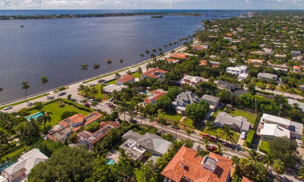 Mango Promenade West Palm Beach